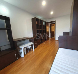 Apartament, 3 rooms with outdoor parking included Bucuresti/Floreasca