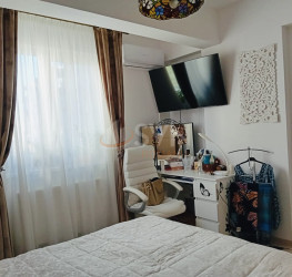 Apartament, 3 rooms with outdoor parking included Bucuresti/Titan