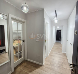 Apartament, 3 rooms with outdoor parking included Bucuresti/Baneasa