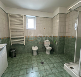 Apartament, 3 rooms with outdoor parking included Bucuresti/Herastrau