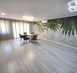 Apartament, 3 rooms with outdoor parking included Bucuresti/Pipera