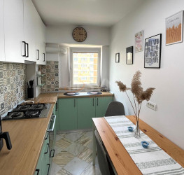 Apartament, 3 rooms with outdoor parking included Bucuresti/Dristor