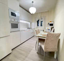 Apartament, 3 rooms with outdoor parking included Bucuresti/Brancoveanu