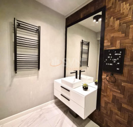 Apartament, 3 rooms with outdoor parking included Bucuresti/Pipera