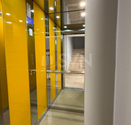 Apartament, 3 rooms with outdoor parking included Bucuresti/Pipera