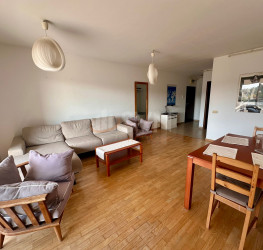 Apartament, 3 rooms with outdoor parking included Bucuresti/Baneasa