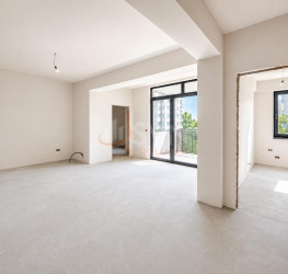 Apartament, 3 rooms with outdoor parking included Bucuresti/Stefan Cel Mare