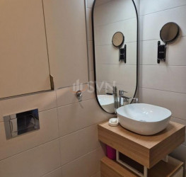 Apartament, 3 rooms with outdoor parking included Bucuresti/Herastrau