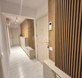 Apartament, 3 rooms with outdoor parking included Bucuresti/Herastrau