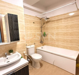 Apartament, 3 rooms with outdoor parking included Bucuresti/Grozavesti