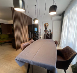 Apartament, 3 rooms with outdoor parking included Bucuresti/Cotroceni