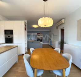 Apartament, 3 rooms with outdoor parking included Bucuresti/Aviatiei