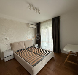 Apartament, 3 rooms with outdoor parking included Bucuresti/Baneasa