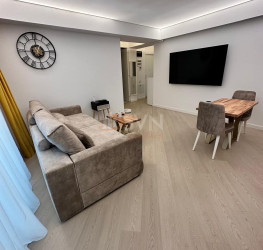 Apartament, 3 rooms with outdoor parking included Bucuresti/Pipera