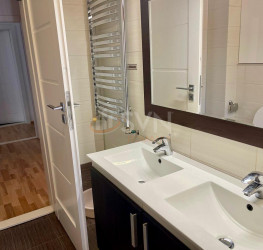 Apartament, 3 rooms with outdoor parking included Bucuresti/Barbu Vacarescu