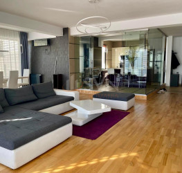 Apartament, 3 rooms with outdoor parking included Bucuresti/Barbu Vacarescu