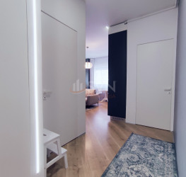 Apartament, 3 rooms with outdoor parking included Bucuresti/Pipera
