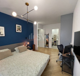 Apartament, 3 rooms with outdoor parking included Bucuresti/Pipera