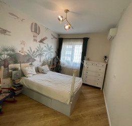 Apartament, 3 rooms with outdoor parking included Bucuresti/Pipera