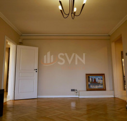 Apartament, 3 rooms with outdoor parking included Bucuresti/Centrul Istoric (s3)