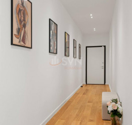 Apartament, 3 rooms with outdoor parking included Bucuresti/Floreasca