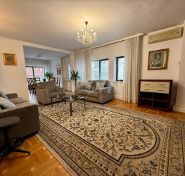 Apartament, 3 rooms with outdoor parking included Bucuresti/Baneasa