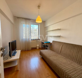 Apartament, 3 rooms with outdoor parking included Bucuresti/Tineretului