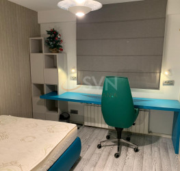 Apartament, 3 rooms with outdoor parking included Bucuresti/Dorobanti