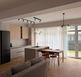 Apartament, 3 rooms with outdoor parking included Bucuresti/Pipera