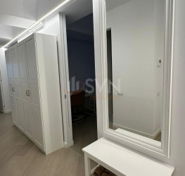 Apartament, 3 rooms with outdoor parking included Bucuresti/Pipera