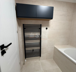 Apartament, 3 rooms with outdoor parking included Bucuresti/Timpuri Noi