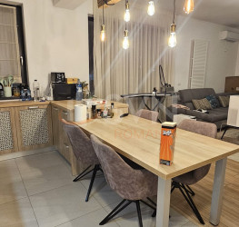 Apartament, 3 rooms with outdoor parking included Bucuresti/Pipera
