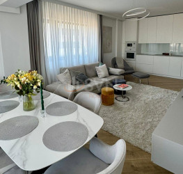 Apartament, 3 rooms with outdoor parking included Bucuresti/Pipera