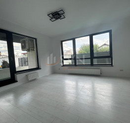 Apartament, 3 rooms with outdoor parking included Bucuresti/Pipera
