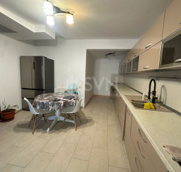 Apartament, 3 rooms with outdoor parking included Bucuresti/Bucurestii Noi