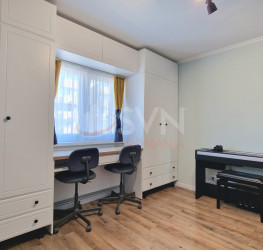 Apartament, 3 rooms with outdoor parking included Bucuresti/13 Septembrie