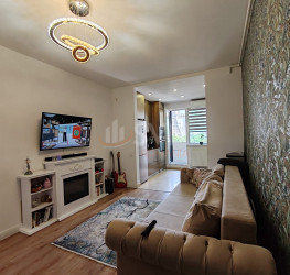 Apartament, 3 rooms with outdoor parking included Bucuresti/Timisoara