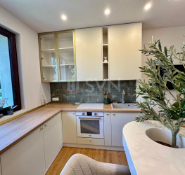 Apartament, 3 rooms with outdoor parking included Bucuresti/Floreasca