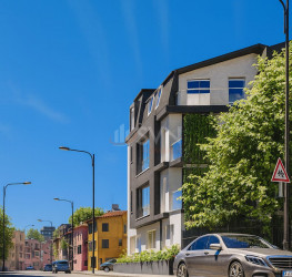 Apartament, 3 rooms with outdoor parking included Bucuresti/Tineretului