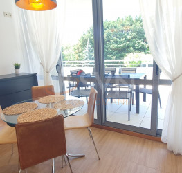 Apartament, 3 rooms with outdoor parking included Bucuresti/Iancu Nicolae
