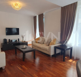 Apartament, 3 rooms with outdoor parking included Bucuresti/Iancu Nicolae