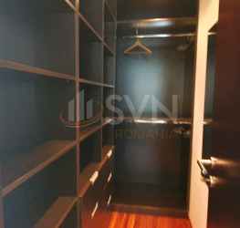 Apartament, 3 rooms with outdoor parking included Bucuresti/Iancu Nicolae