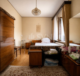 Apartament, 3 rooms with outdoor parking included Bucuresti/Floreasca