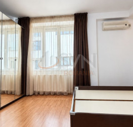 Apartament, 3 rooms with outdoor parking included Bucuresti/Primaverii