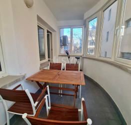 Apartament, 3 rooms with underground parking included Bucuresti/Herastrau