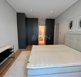 Apartament, 3 rooms with underground parking included Bucuresti/Floreasca