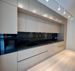 Apartament, 3 rooms with underground parking included Bucuresti/Floreasca