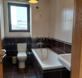 Apartament, 3 rooms with underground parking included Bucuresti/P-ta Victoriei