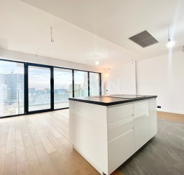 Apartament, 3 rooms with underground parking included Bucuresti/Herastrau