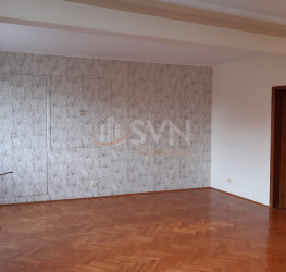 Apartament, 3 rooms with underground parking included Bucuresti/Cotroceni